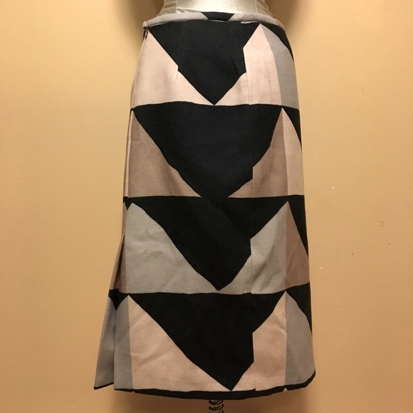 Women’s Skirt Size 4 - Picture 1 of 2